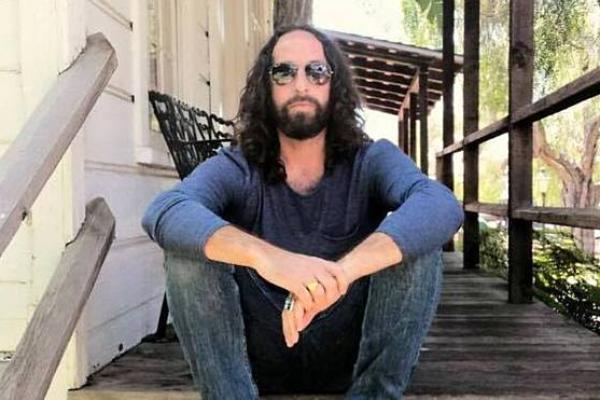 Greg Griffin (Proud Mary)