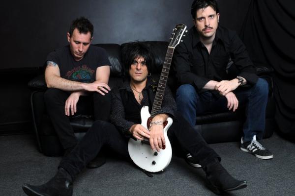 Steve Conte And The Crazy Truth