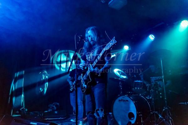 We Are Knuckledragger