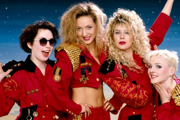 We've Got A Fuzzbox And We're Gonna Use It