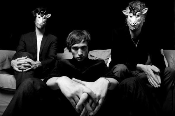 Erland And The Carnival