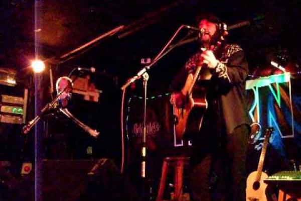 ELO Acoustic w/ Mik Kaminsky & Phil Bates