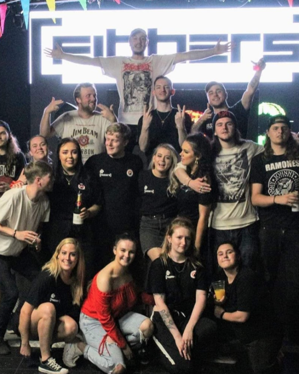 Baron, Jake, Jonny, Rachel, Cherie, Cecilia, Jools, Eli, Danni, Charlie, Evan, Alex, Hannah, Lauren, Caitlin, Chloe, Conor, Laura