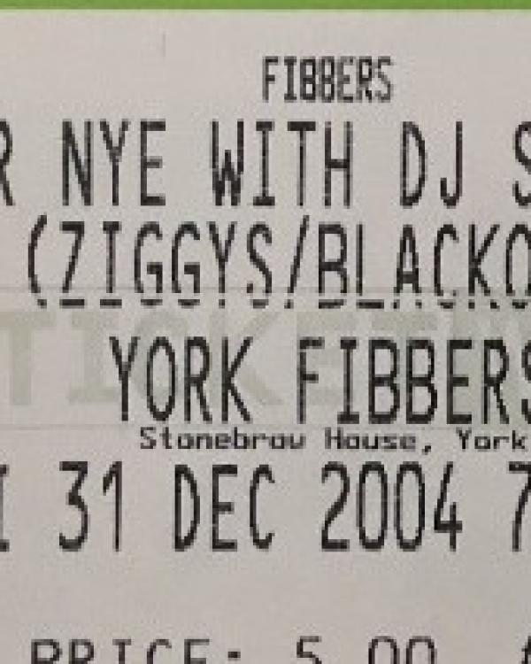 2004 New Year's Eve w/ Blackout