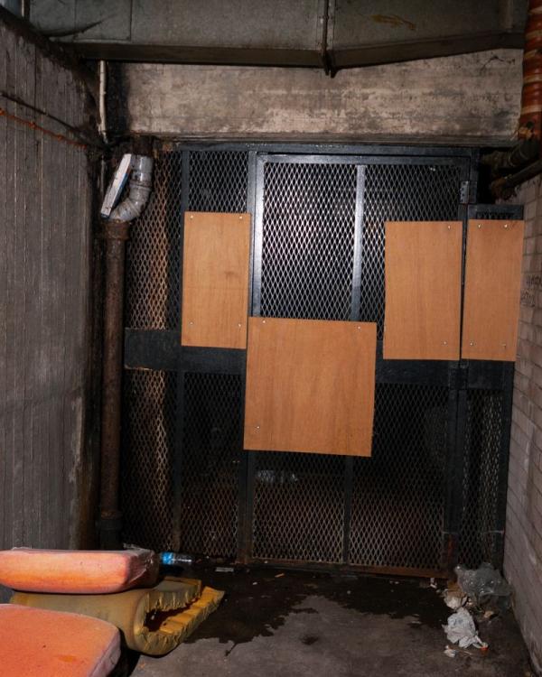 1996 The bowels of Stonebow House