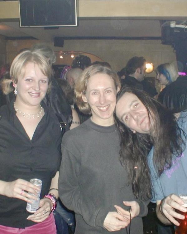 2005 Anti-Product crowd